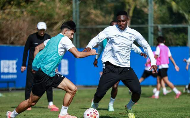 开云体育官网-马莱莱首回申花主场，大连保平争胜，主力至少换5将 左路必受猛攻