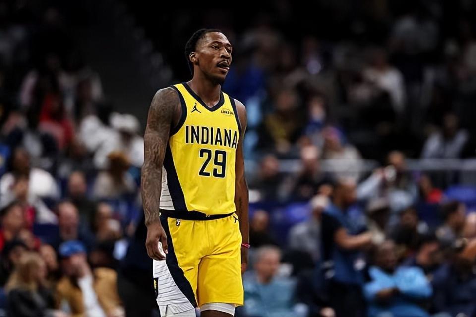 步行者动用部分中产特例转正了这位后场球员，他能否抓住机会呢？